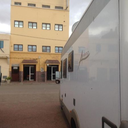 Hotel El Ghazi Tarfaya Bagian luar foto